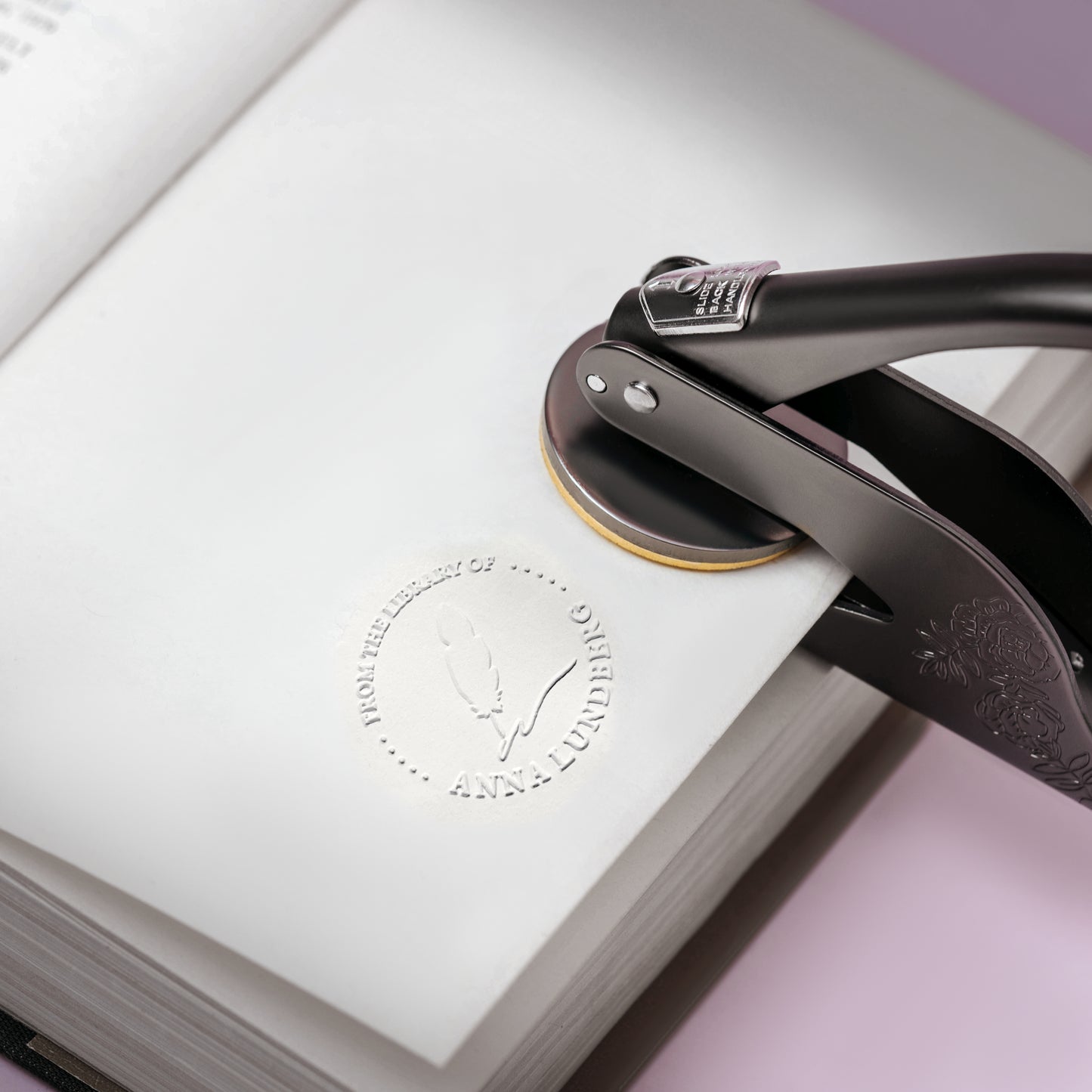 Persoonlijke BoekenStempel - Eigen Ontwerp